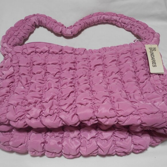 NEW NO BOUNDARIES OVERSIZED HOBO STYLE BAG SHOULDER PURSE ROSY LILAC QUILTED π - Picture 3 of 9
